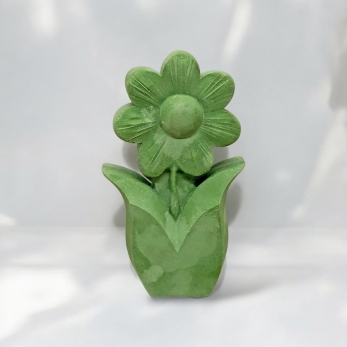 Frühlingsblumen aus Beton