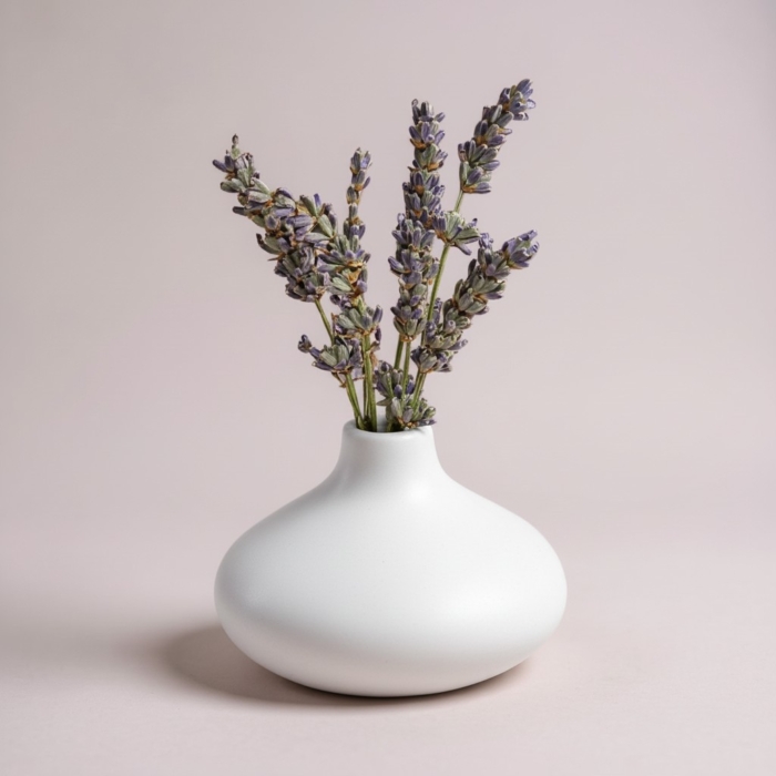 Trendige Betonaccessoires: Finde Knospenvase aus Beton online Knospenvase aus Beton