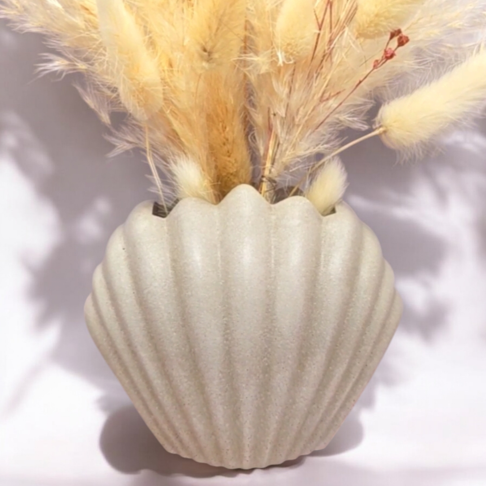 Muschel Vase aus Beton Maritime Eleganz für ihre Blumen Betonte Deko