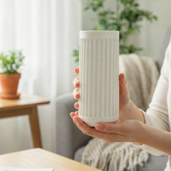 Große Art-Déco Designvase aus Beton