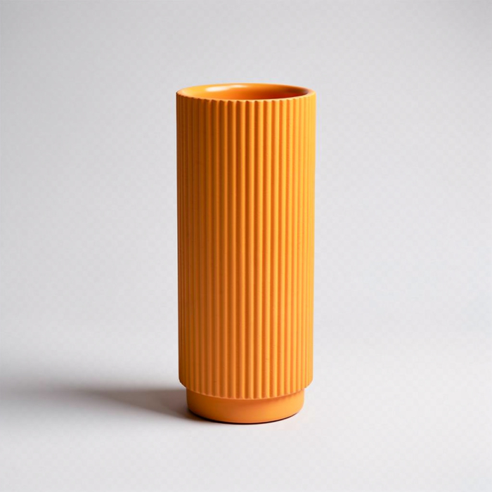 Moderne Betondekoration: Entdecke Lamellen Vase aus Beton in unserem Shop Lamellen Vase aus Beton